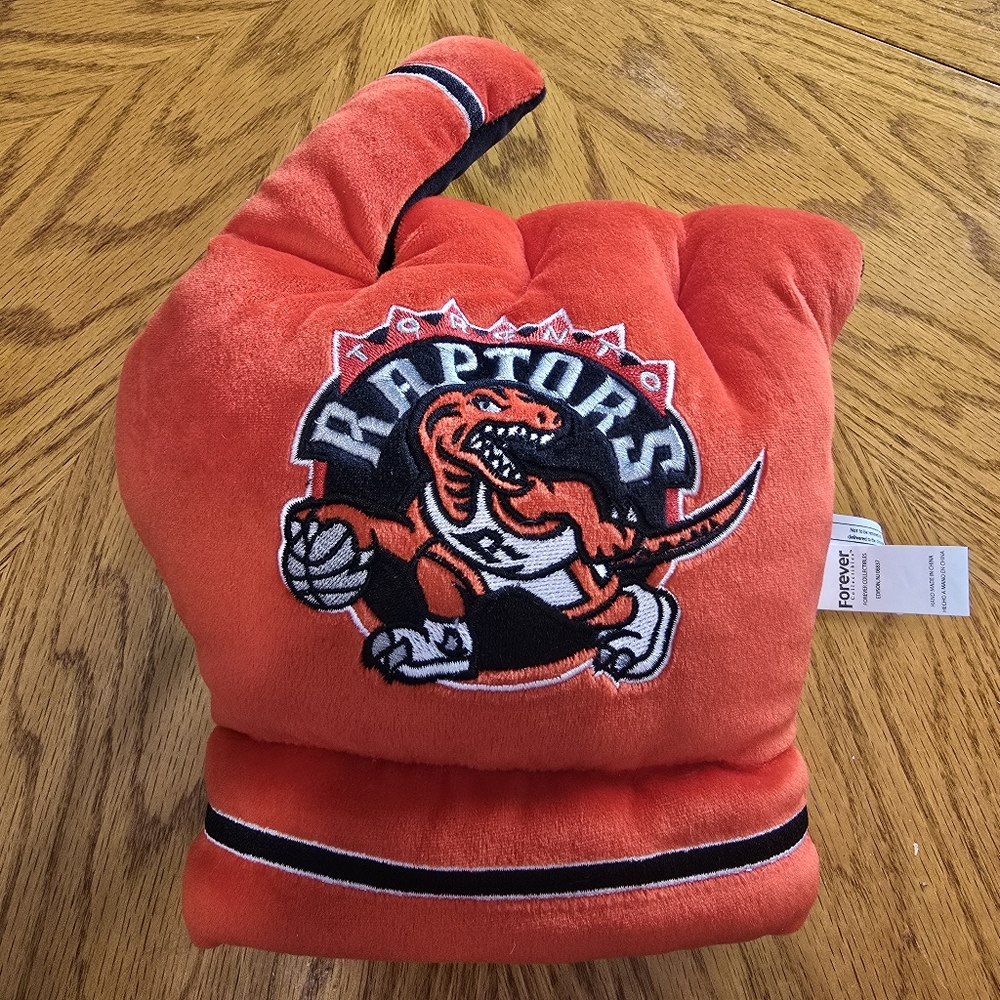 Toronto Raptors NBA Kids Plush Finger Hand Glove - Orange Stuffed Toy